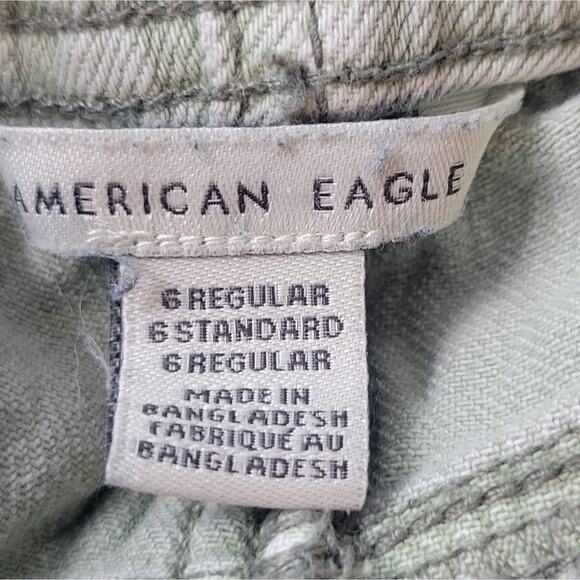 American Eagle AEO Tomgirl Jogger Jean Light Green Size 6R - Picture 3 of 8